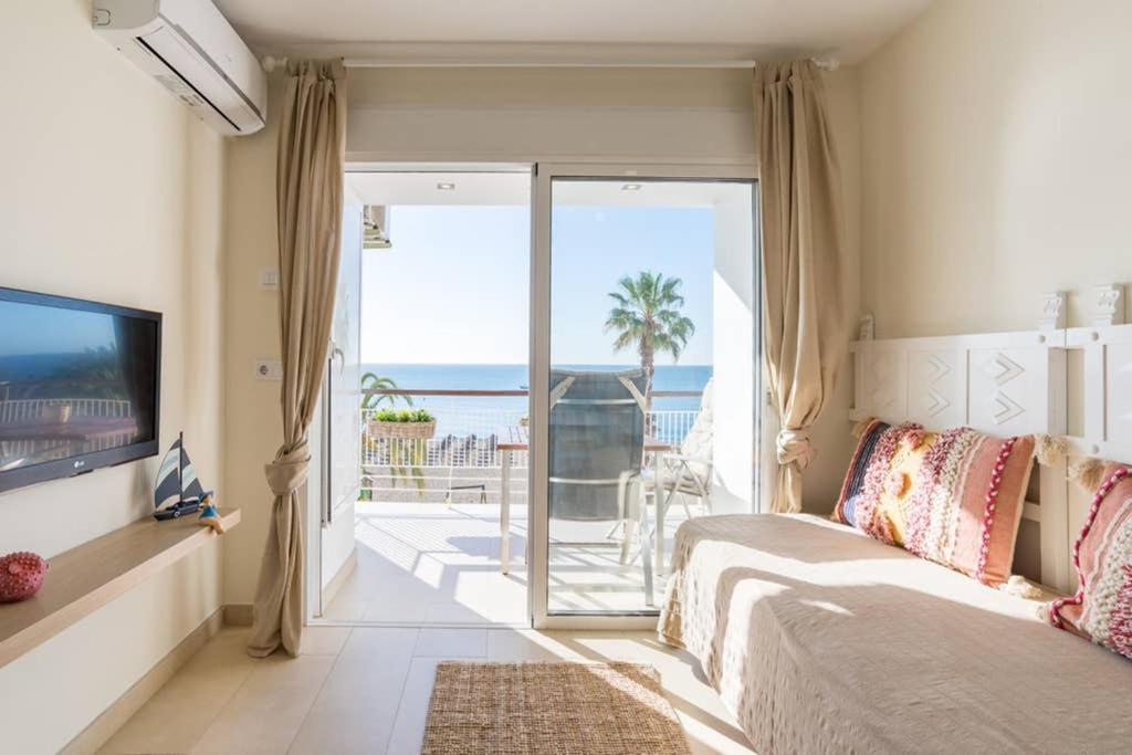 Tgh/ Malagueta Paradise Malaga Exterior photo